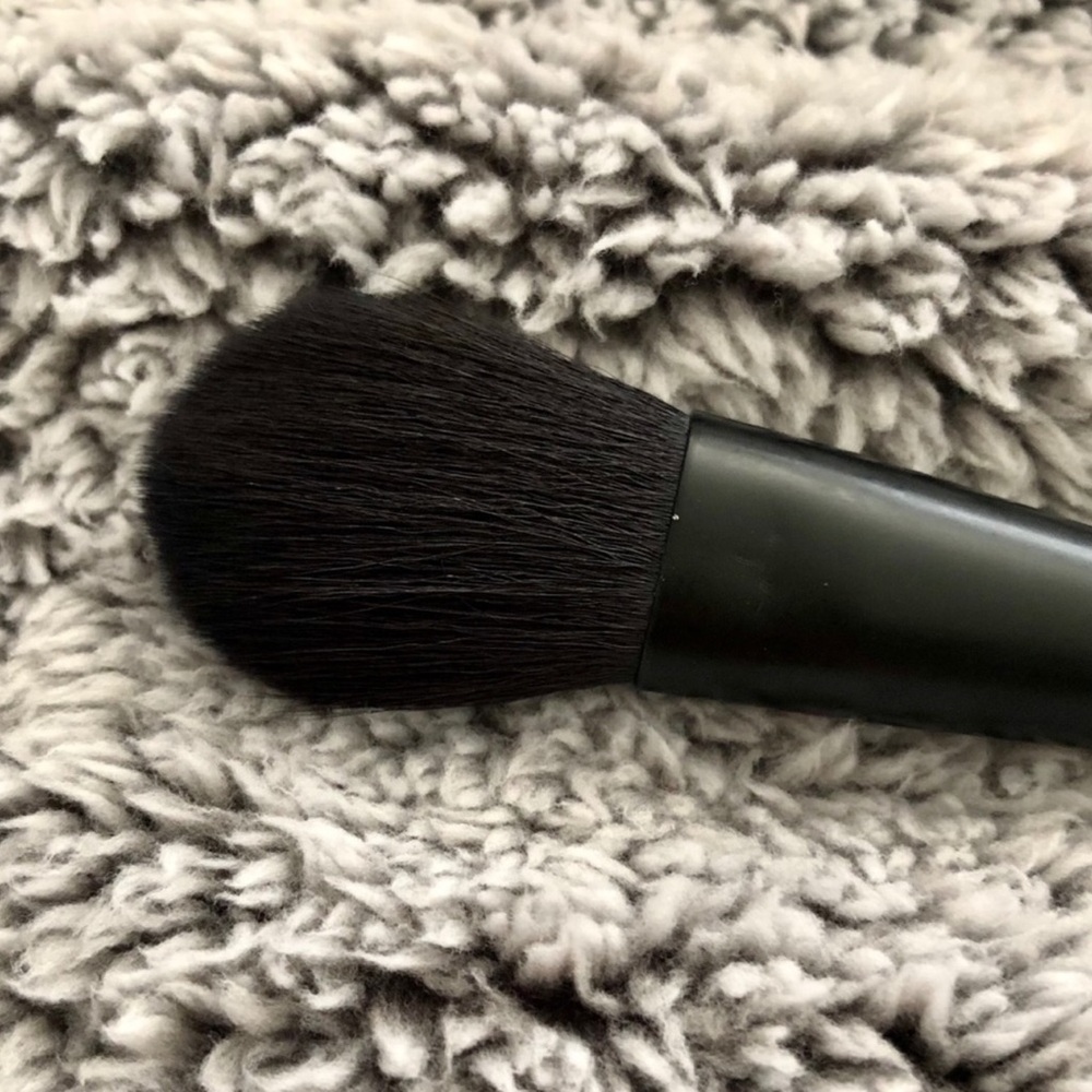Meme Black Powder Brush with Silver Script - Picture 2 of 4